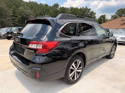Used 2019 Subaru Outback 2.5i Limited AWD/4WD image 17