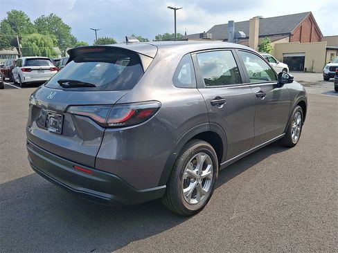 New 2025 Honda HR-V LX image 4