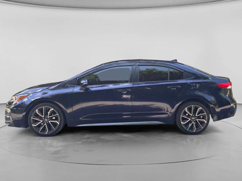 Used 2021 Toyota Corolla SE FWD image 2