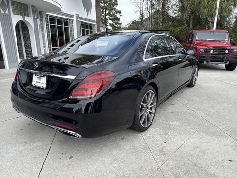 Used 2019 Mercedes-Benz S 560 Sedan image 9