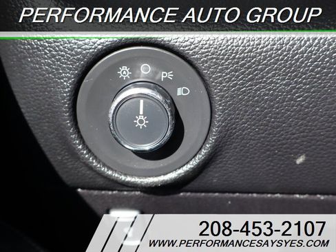 Used 2016 Lincoln Navigator Select image 22