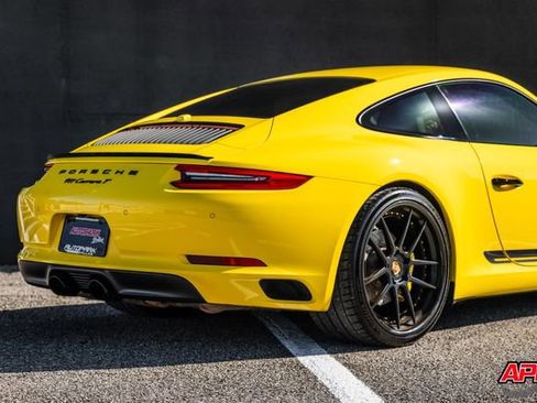 Used 2018 Porsche 911 Carrera T image 54