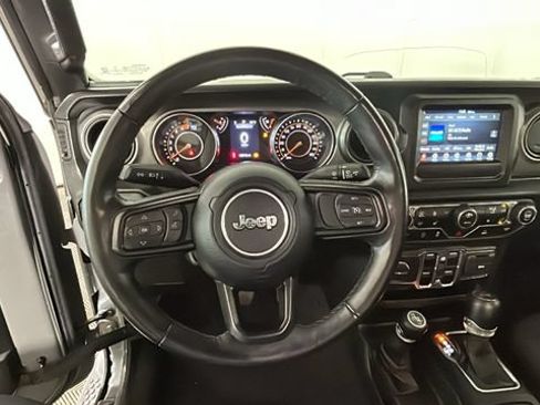 Used 2023 Jeep Wrangler Unlimited Sport AWD/4WD image 12