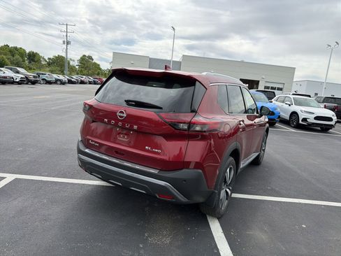 Used 2023 Nissan Rogue SL w/ SL Premium Package AWD/4WD image 7
