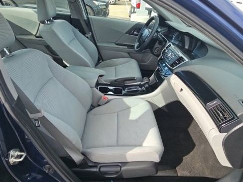 Used 2016 Honda Accord LX image 11