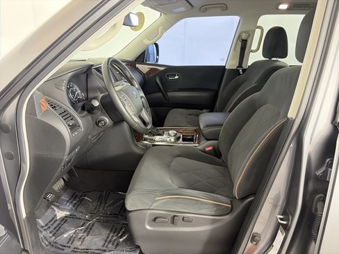 Used 2019 Nissan Armada SV w/ Driver Package AWD/4WD image 6