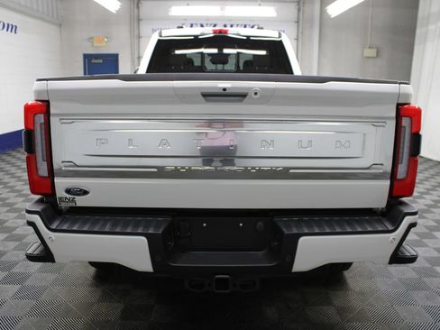 Used 2024 Ford F250 Platinum AWD/4WD image 49
