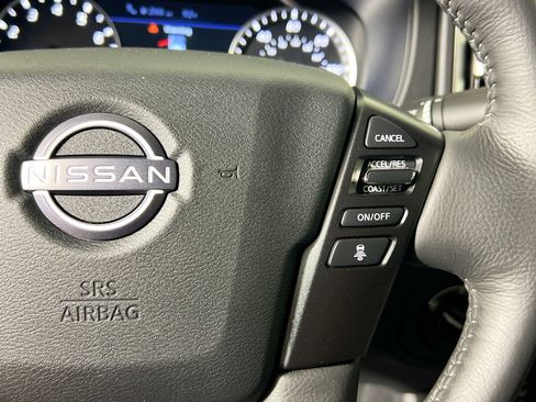 Used 2025 Nissan Frontier SV w/ SV Convenience Package AWD/4WD image 19