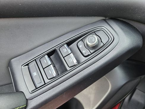 Used 2025 Subaru Ascent Onyx Edition image 31