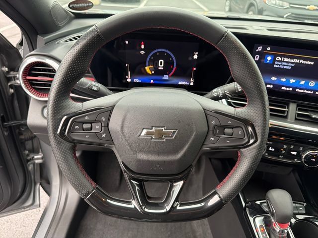 Certified 2024 Chevrolet Trax RS w/ Driver Confidence Package FWD image 14