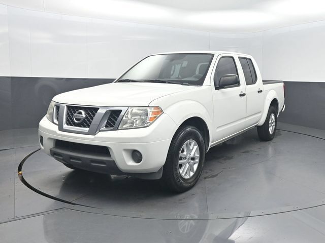 Used 2019 Nissan Frontier SV RWD image 2