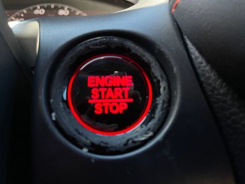 Certified 2025 Honda HR-V Sport image 20