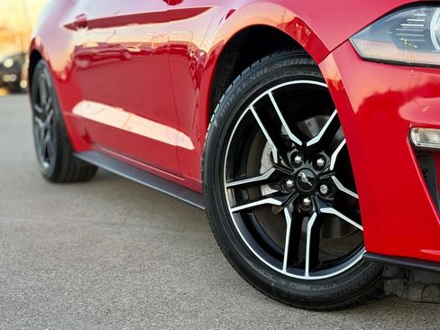 Used 2022 Ford Mustang Premium image 8