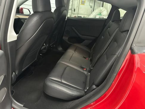 Used 2023 Tesla Model Y Long Range AWD/4WD image 21