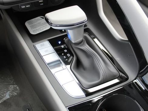 New 2026 Hyundai Elantra SEL Sport Premium FWD image 24