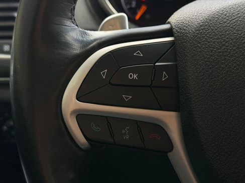 Used 2016 Jeep Grand Cherokee High Altitude image 15