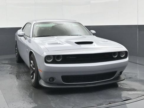 Used 2022 Dodge Challenger R/T Scat Pack RWD image 35