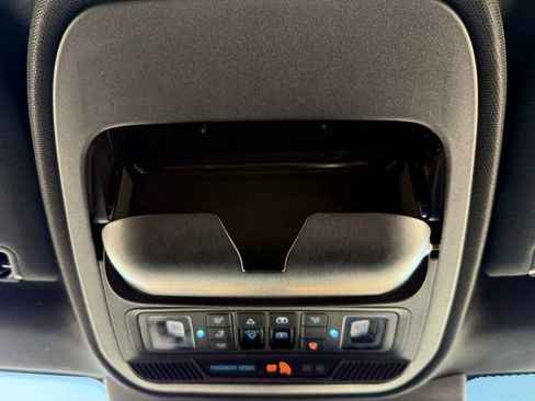 New 2025 Ford Expedition Max Platinum w/ Stealth Performance Package image 60