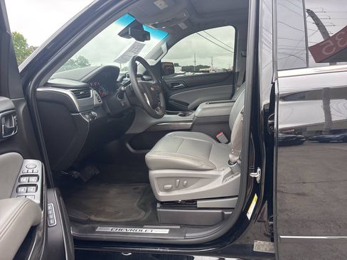 Used 2015 Chevrolet Tahoe LT RWD image 11