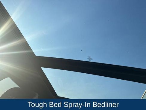 Certified 2022 Ford F250 Lariat w/ Black Appearance Package image 25