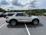 Certified 2020 Ford Explorer Platinum w/ Premium Technology Package image 5