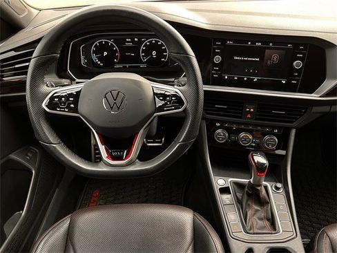 Used 2022 Volkswagen Jetta GLI Autobahn image 13