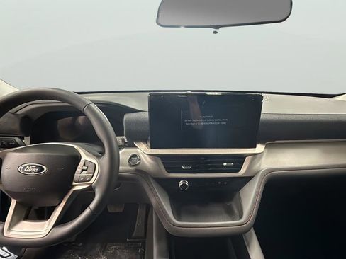 New 2026 Ford Explorer Active w/ Active Comfort Package image 13