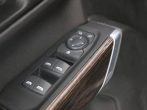 Used 2022 GMC Sierra 1500 Elevation image 19