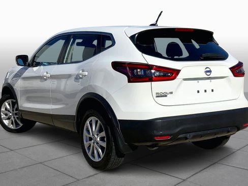 Used 2022 Nissan Rogue Sport S image 11