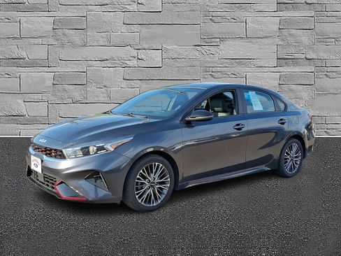 Used 2022 Kia Forte GT-Line w/ GT-Line Technology Package FWD image 5