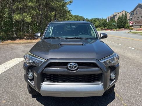 Used 2014 Toyota 4Runner Trail AWD/4WD image 5