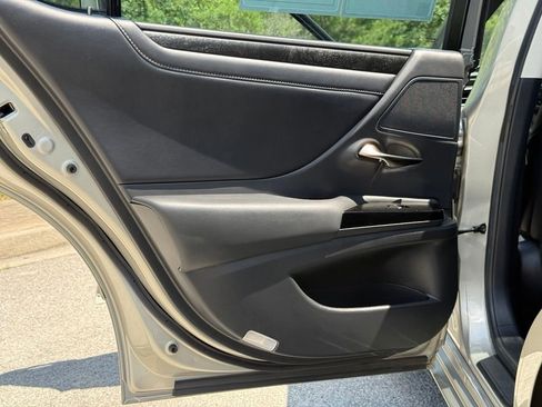 Certified 2022 Lexus ES 350 w/ Premium Package FWD image 25