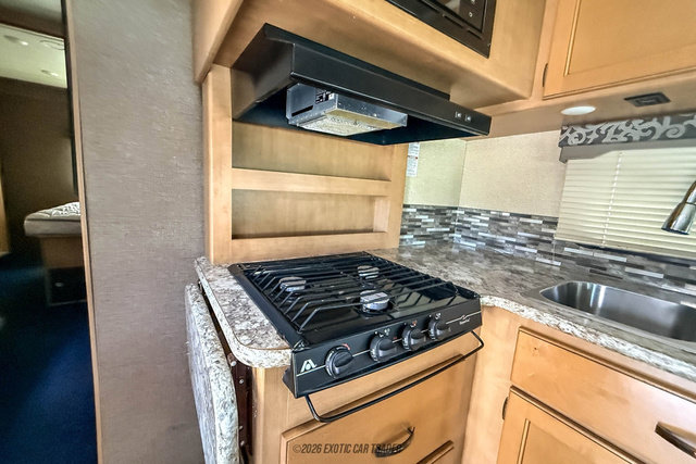 Used 2017 Ford E-450 and Econoline 450 Super Duty w/ Motorhome Prep Package RWD image 55