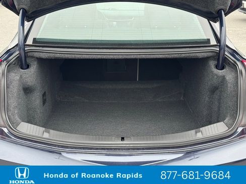 Used 2017 Cadillac XTS Luxury w/ Driver Awareness Package image 37