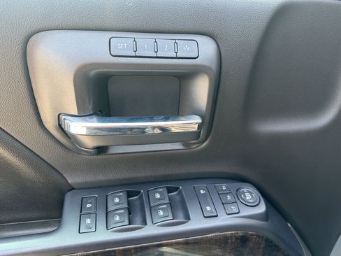 Used 2016 GMC Sierra 3500 Denali w/ Duramax Plus Package AWD/4WD image 15