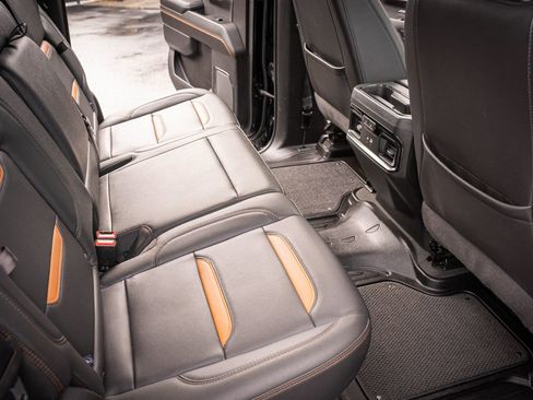 Used 2022 GMC Sierra 1500 AT4 w/ AT4 Premium Package image 36