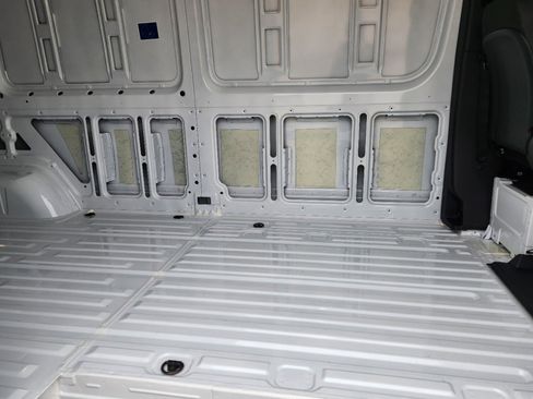 New 2025 Mercedes-Benz Sprinter 2500 image 30