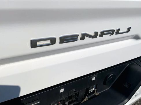 Used 2024 GMC Sierra 1500 Denali w/ Denali Reserve Package AWD/4WD image 32
