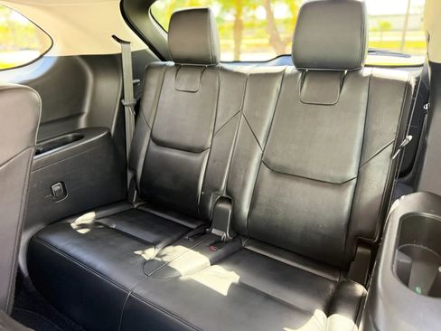Used 2018 MAZDA CX-9 Touring FWD image 17
