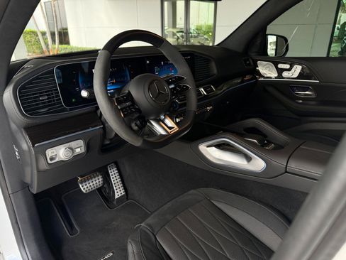 Used 2025 Mercedes-Benz GLE 63 AMG S image 23