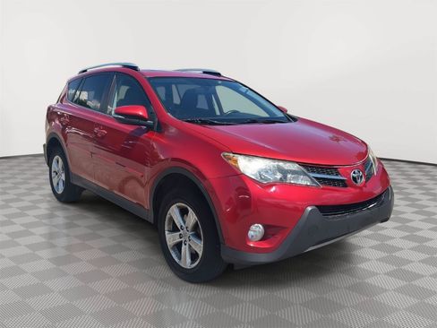 Used 2013 Toyota RAV4 XLE AWD/4WD image 4