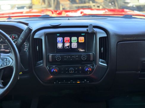 Used 2015 Chevrolet Silverado 2500 LT w/ LT Convenience Package image 18