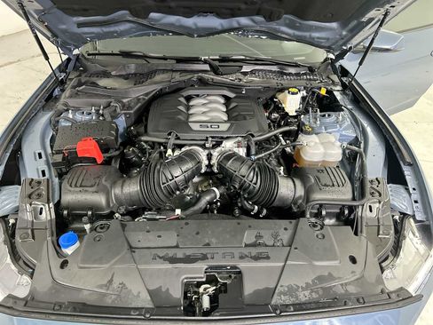 Used 2024 Ford Mustang GT Premium image 17