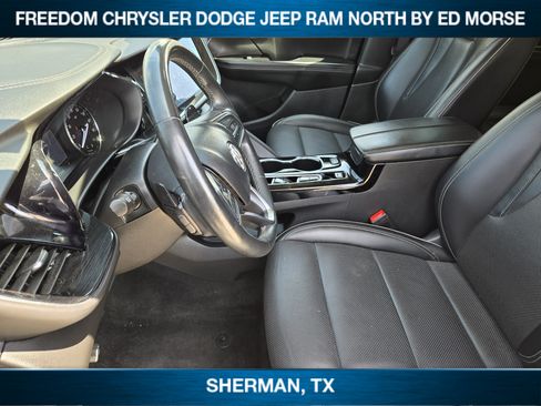 Used 2023 Buick Envision Essence FWD image 8