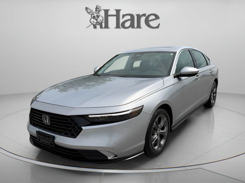 Used 2024 Honda Accord EX image 1