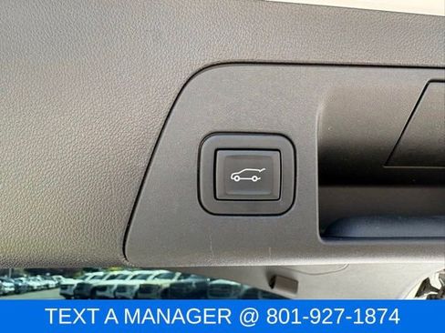 Used 2023 Buick Envision Avenir AWD/4WD image 11
