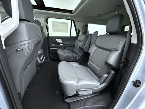 New 2026 Ford Expedition Max Active image 21