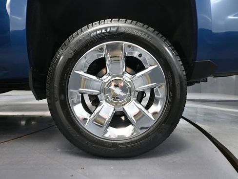 Used 2017 Chevrolet Silverado 1500 LTZ w/ Sport Package AWD/4WD image 16