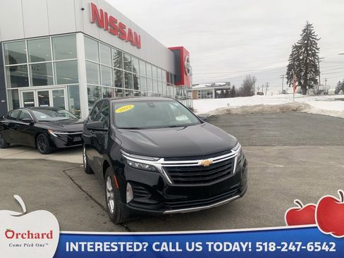 Used 2023 Chevrolet Equinox LT image 1