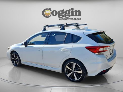 Used 2017 Subaru Impreza 2.0i Sport image 3